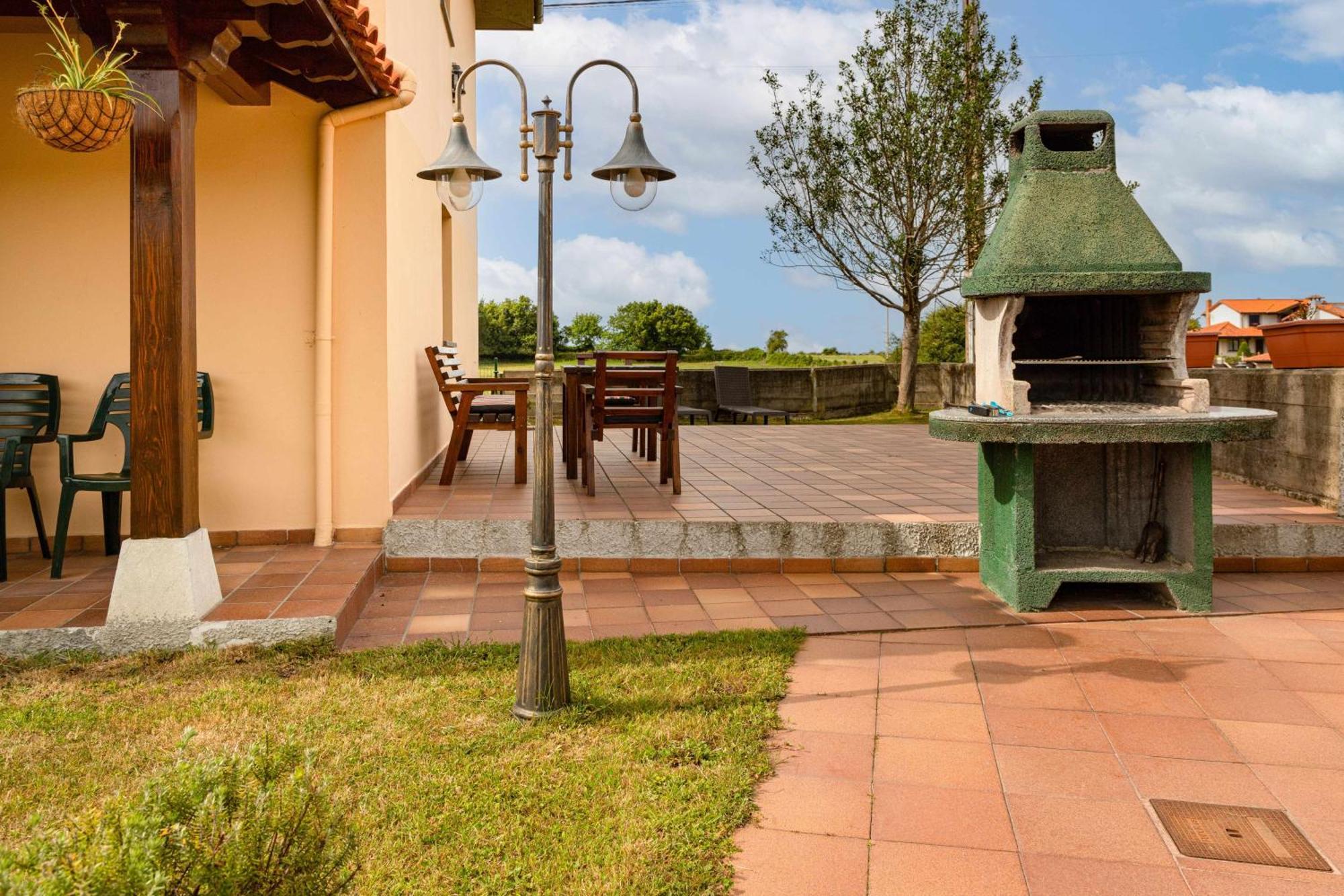 Apartamentos El Acebo Navés Extérieur photo