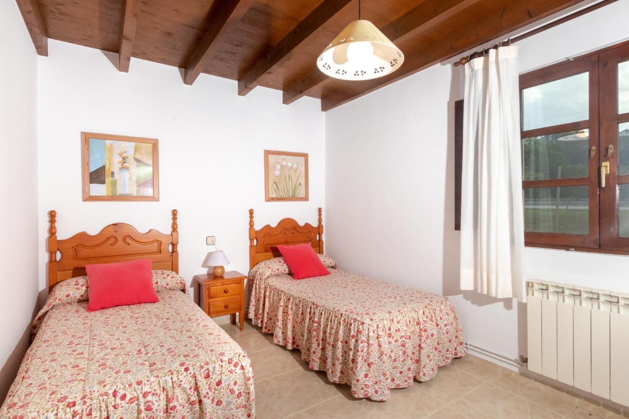 Apartamentos El Acebo Navés Extérieur photo